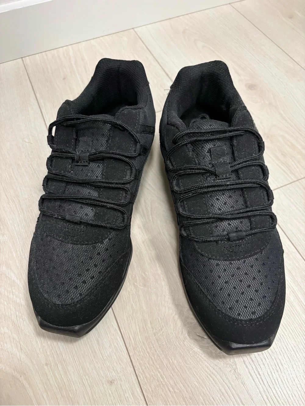 Women’s Dance Shoes